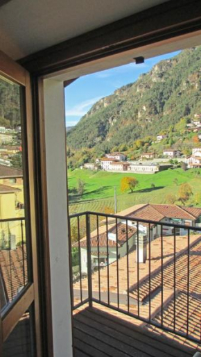 Attico Florian Vesio by Gardadomusmea Tremosine